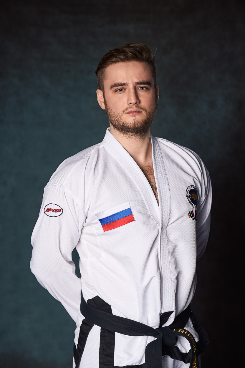 Леонов Александр Сергеевич, Инструктор Таеквон-До