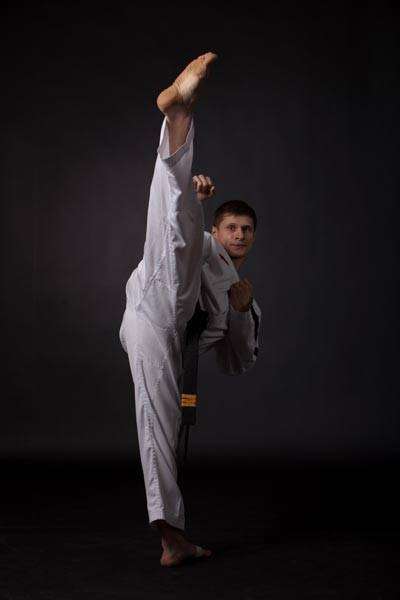 Леонов Александр Сергеевич, Инструктор Таеквон-До