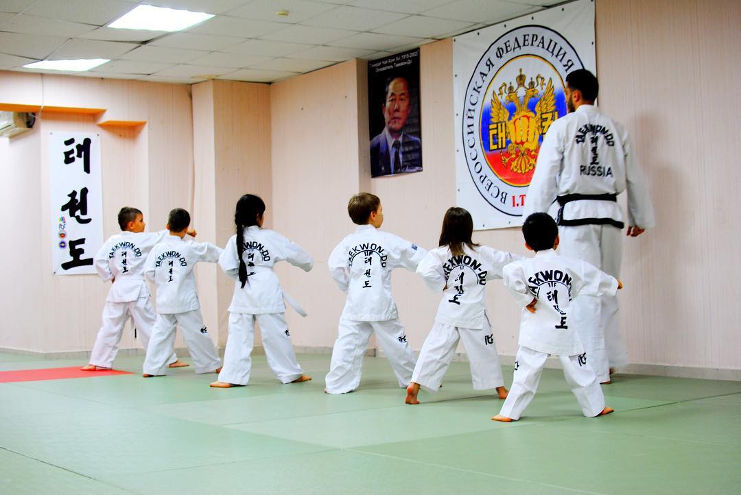 Леонов Александр Сергеевич, Инструктор Таеквон-До