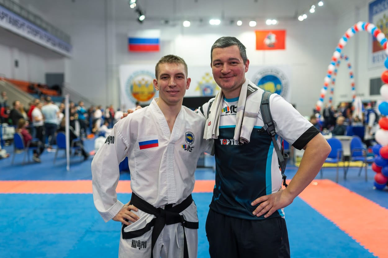 Леонов Александр Сергеевич, Инструктор Таеквон-До